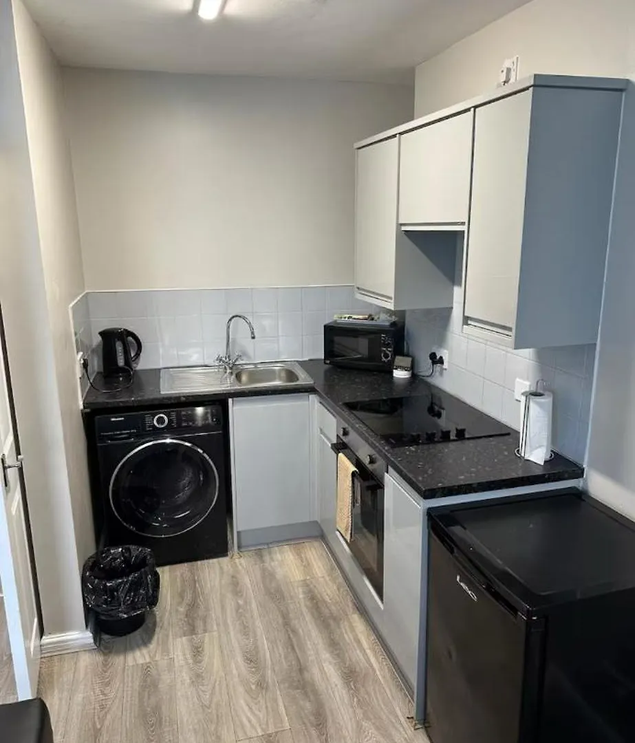 Recently Renovated Apartment Free Parking Liverpool 0*,  United Kingdom